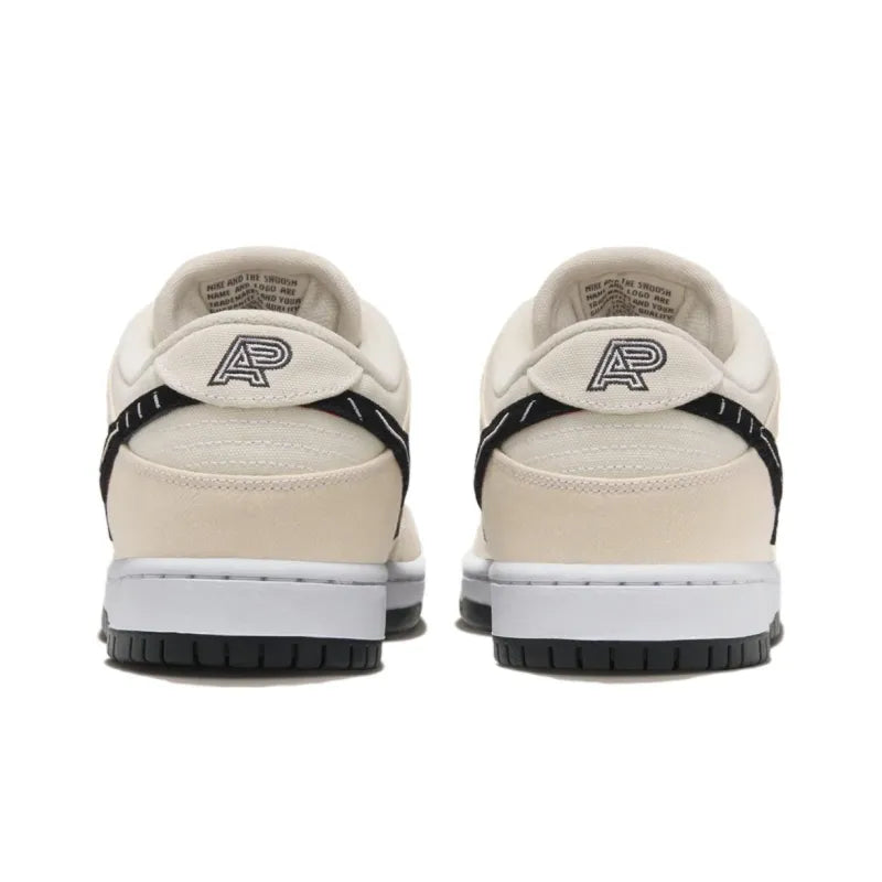 Nike SB Dunk Low Albino & Preto - Hypepieces