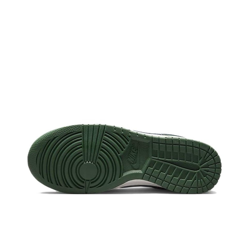 Gorge Green Dunk Low (Womens) - Hypepieces