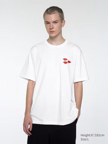 Kaws x Uniqlo Love Tee