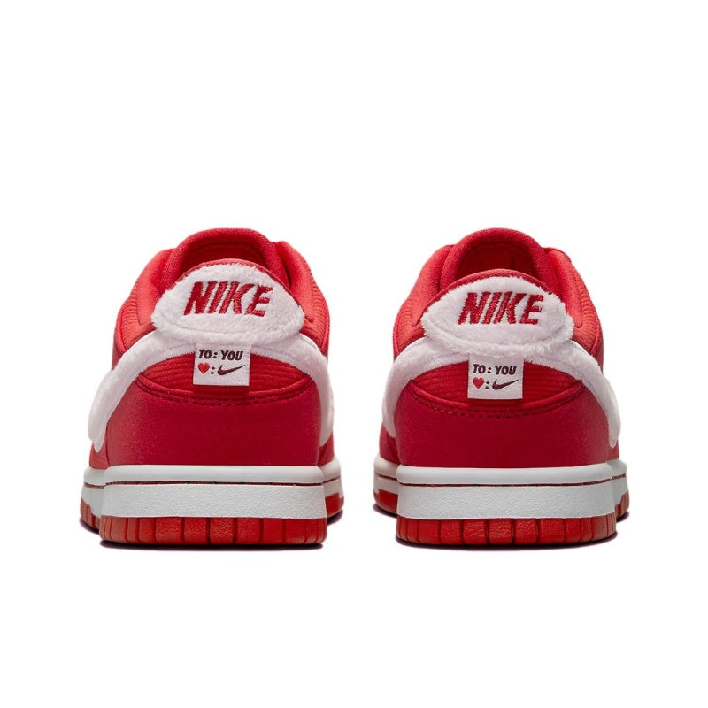 Nike Dunk Low GS Valentines Day