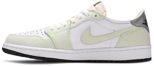 Air Jordan 1 Retro Low OG 'Ghost Green' - Hypepieces