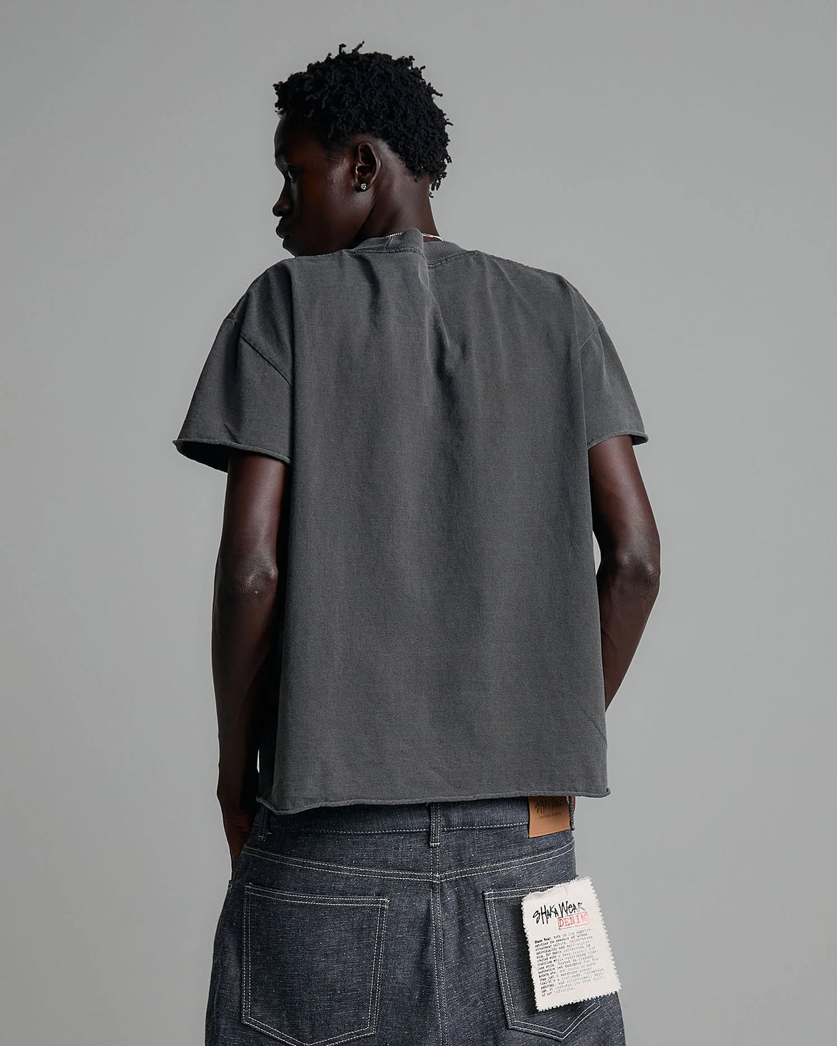 Shaka Wear 7.5oz Heavyweight Raw Hem Tee 'Shadow Grey'