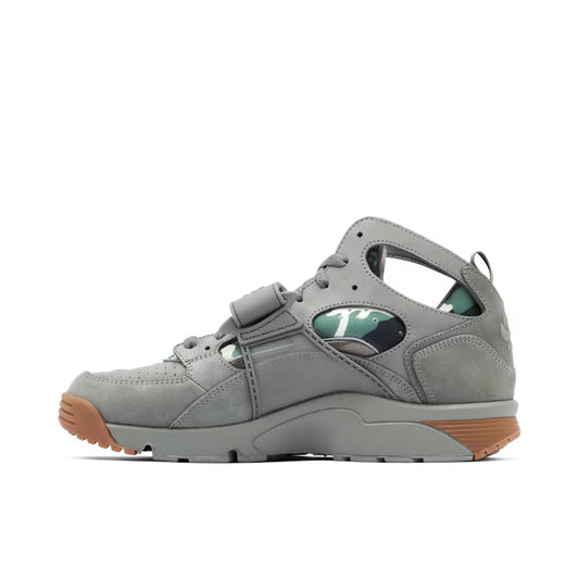 Corteiz x Nike Air Trainer Huarache 'Gully Grey' - Hypepieces