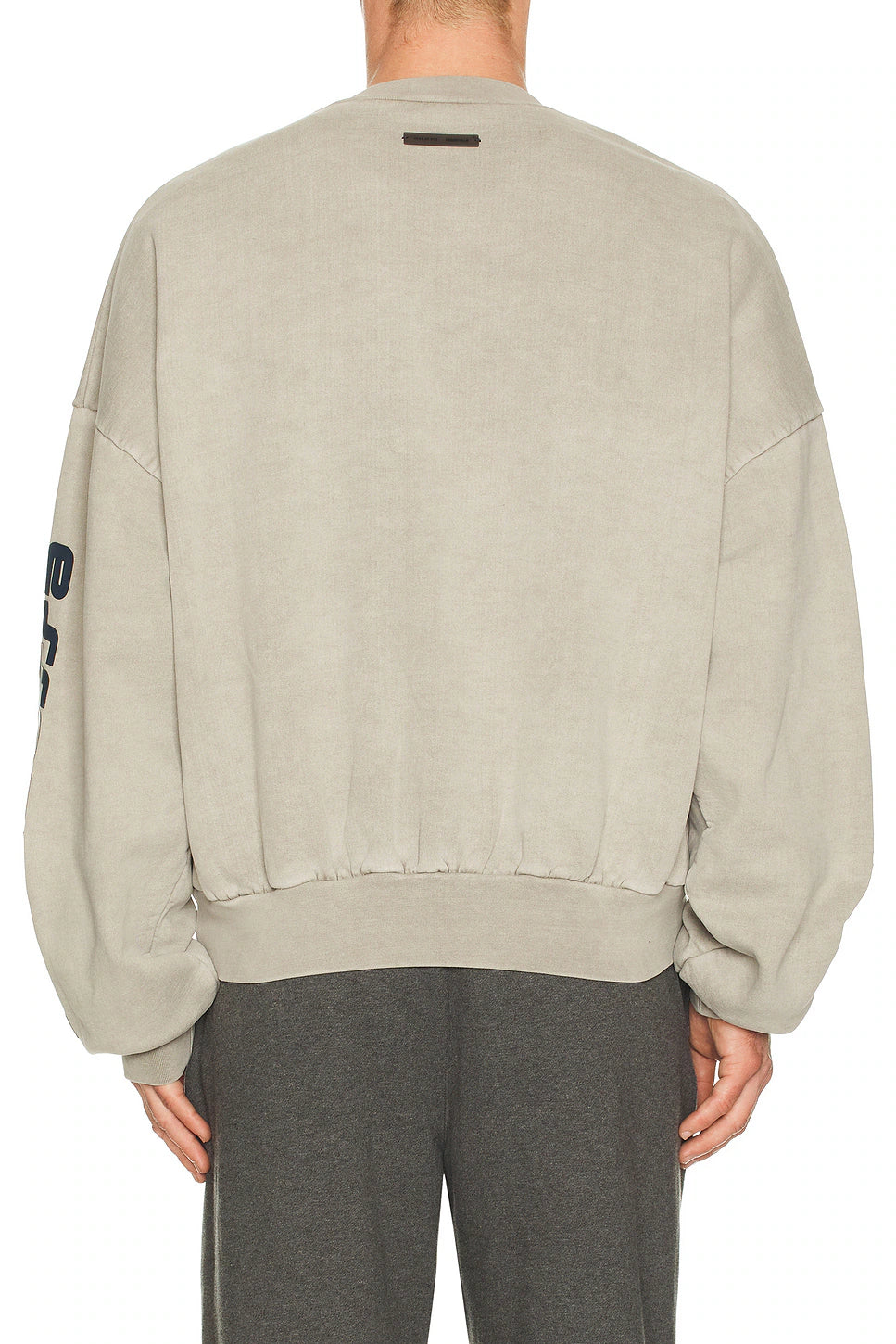 Fear of God Essentials Heavy Fleece 90s Crewneck 'Smoke Grey' - Hypepieces