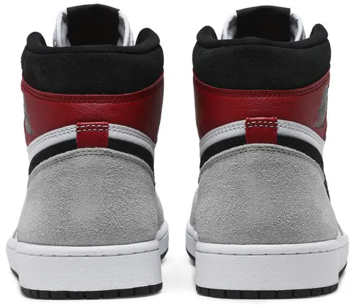 Air Jordan 1 Retro High OG 'Smoke Grey' - Hypepieces