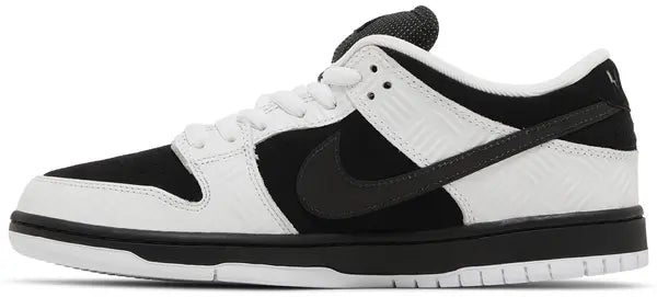 TIGHTBOOTH x Nike Dunk Low SB - Hypepieces