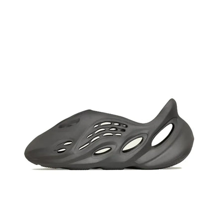 Yeezy Foam Runner Carbon - Hypepieces