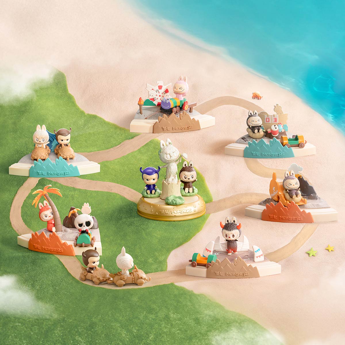 Labubu THE MONSTERS Playing Games Series Scene Sets