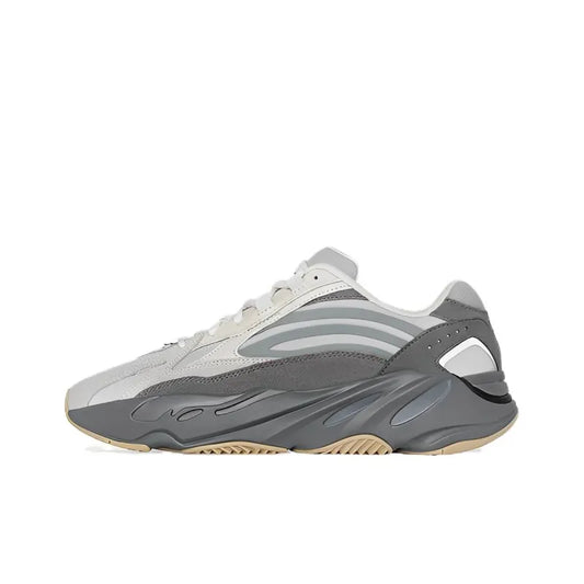 Yeezy 700 Tephra